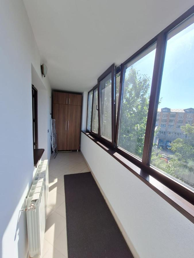 Urban George Enescu 4 Beedroom Apartment Σουκεάβα Εξωτερικό φωτογραφία